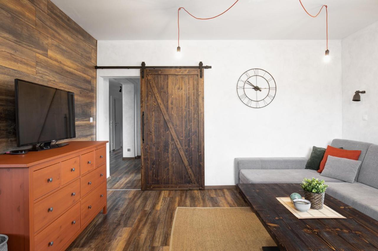 Rodinné apartmány Alex&Gregor Bešeňová Esterno foto