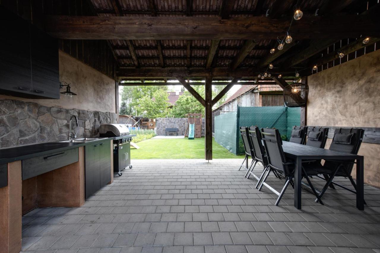 Rodinné apartmány Alex&Gregor Bešeňová Esterno foto