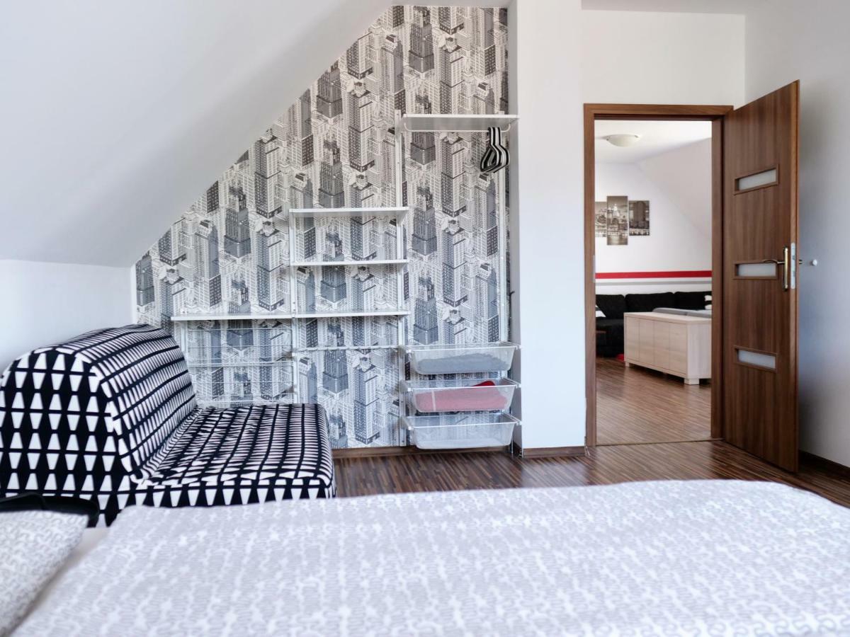 Rodinné apartmány Alex&Gregor Bešeňová Esterno foto